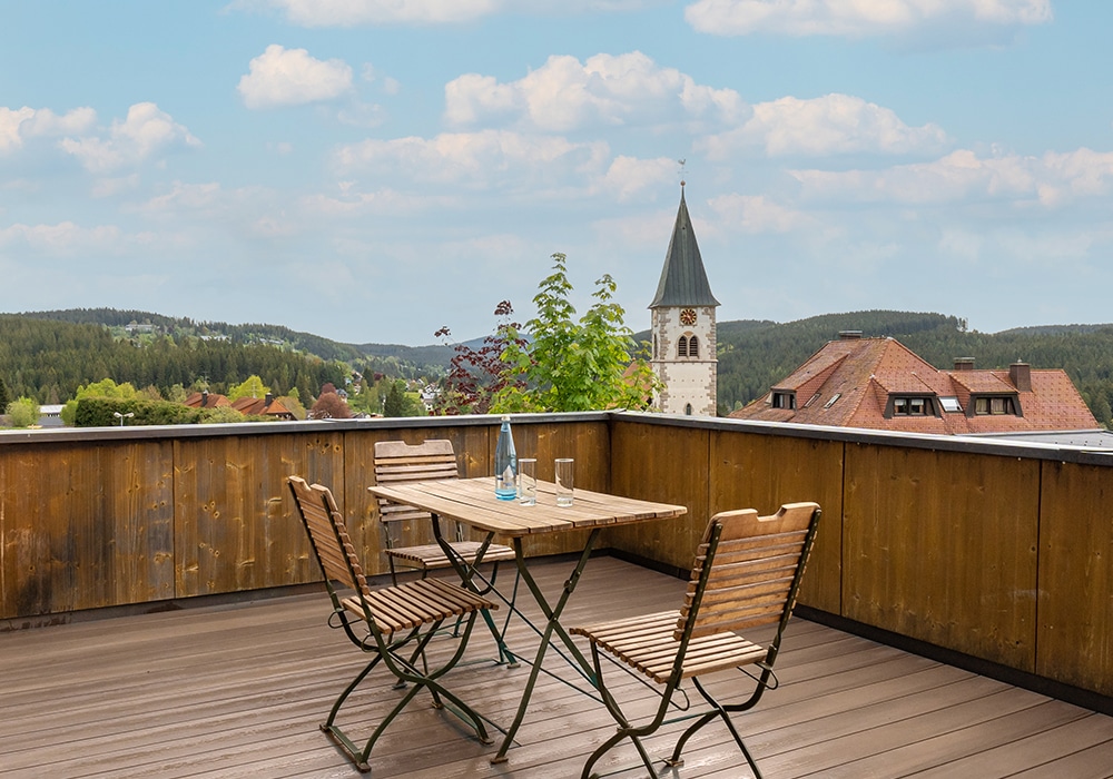 Hotelzimmer mit Terrasse im Schwarzald